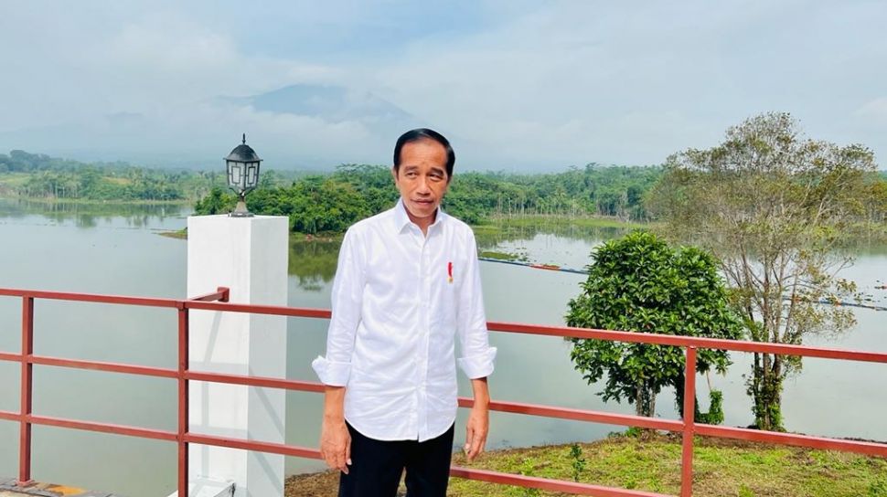 Jokowi Tinjau Bendungan Sindangheula yang Turut Tingkatkan Produksi Pangan Nasional
